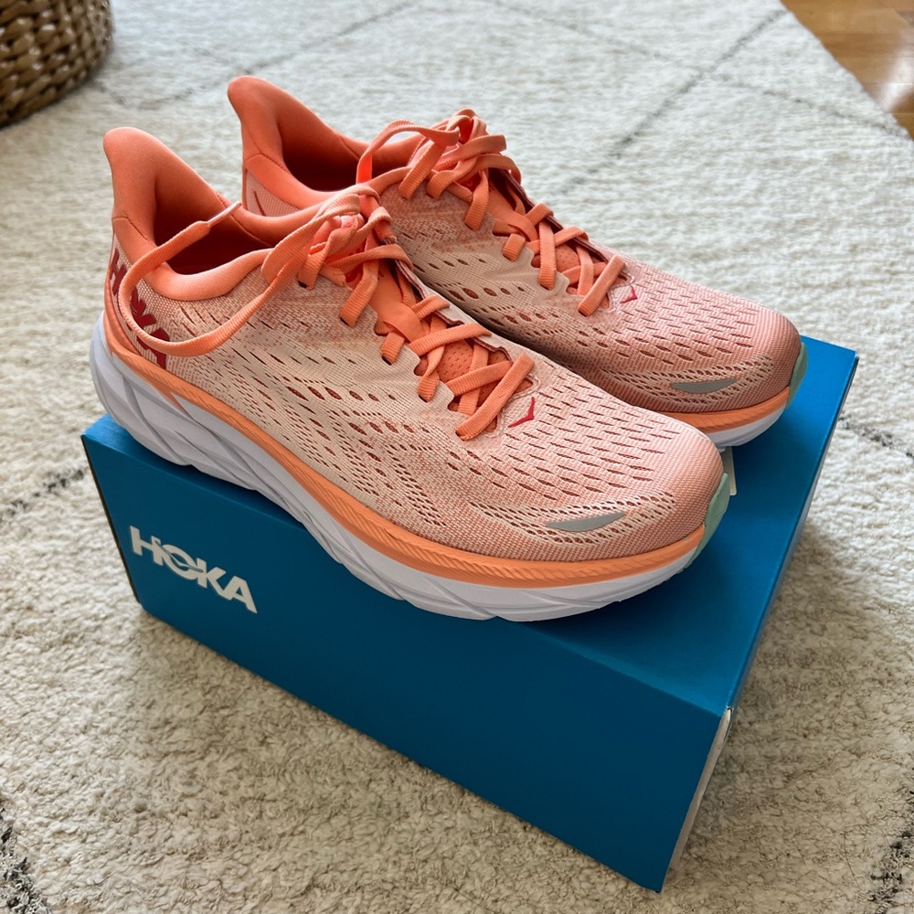 Hoka Clifton 8 Size 7.5